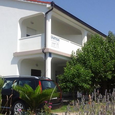 Holiday S&M Lopar Dış mekan fotoğraf