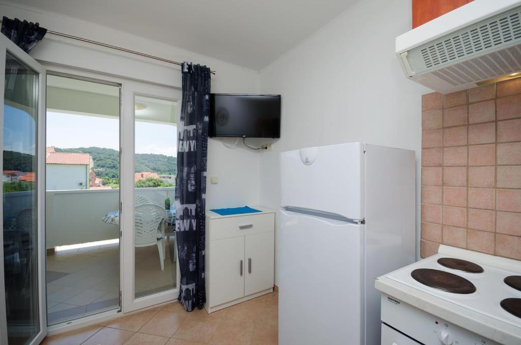Holiday S&M Lopar Dış mekan fotoğraf