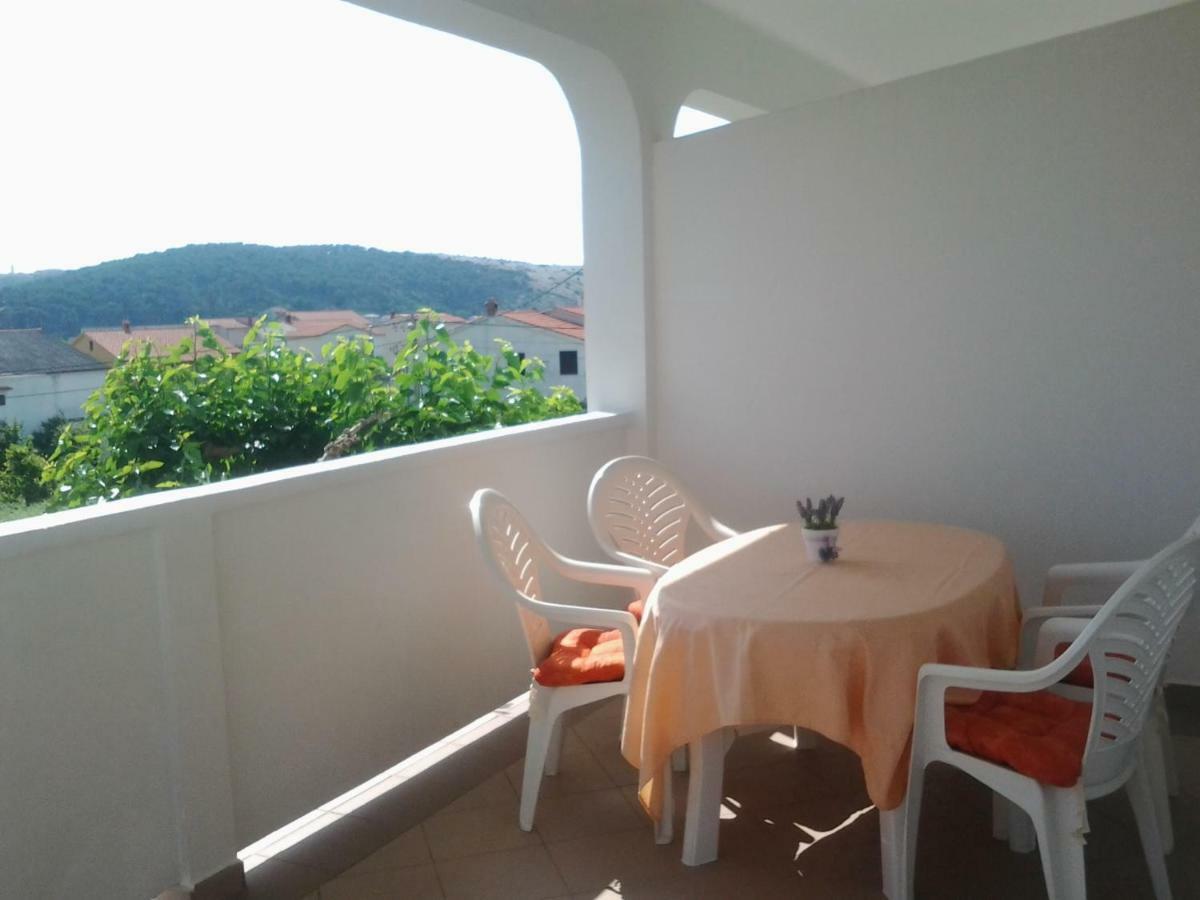 Holiday S&M Lopar Dış mekan fotoğraf